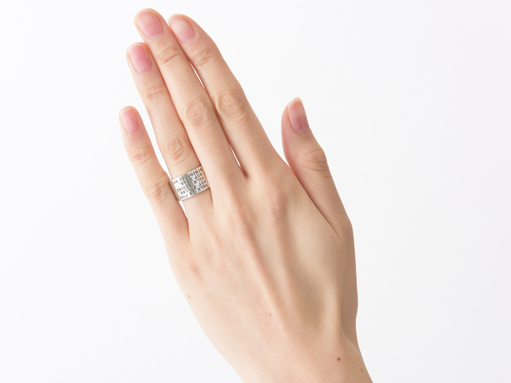 あなたの言葉が刻印できるシルバーリングNR0018S