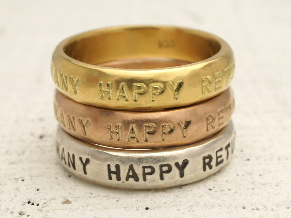 大人な男が身に着ける!ゴールドのリング