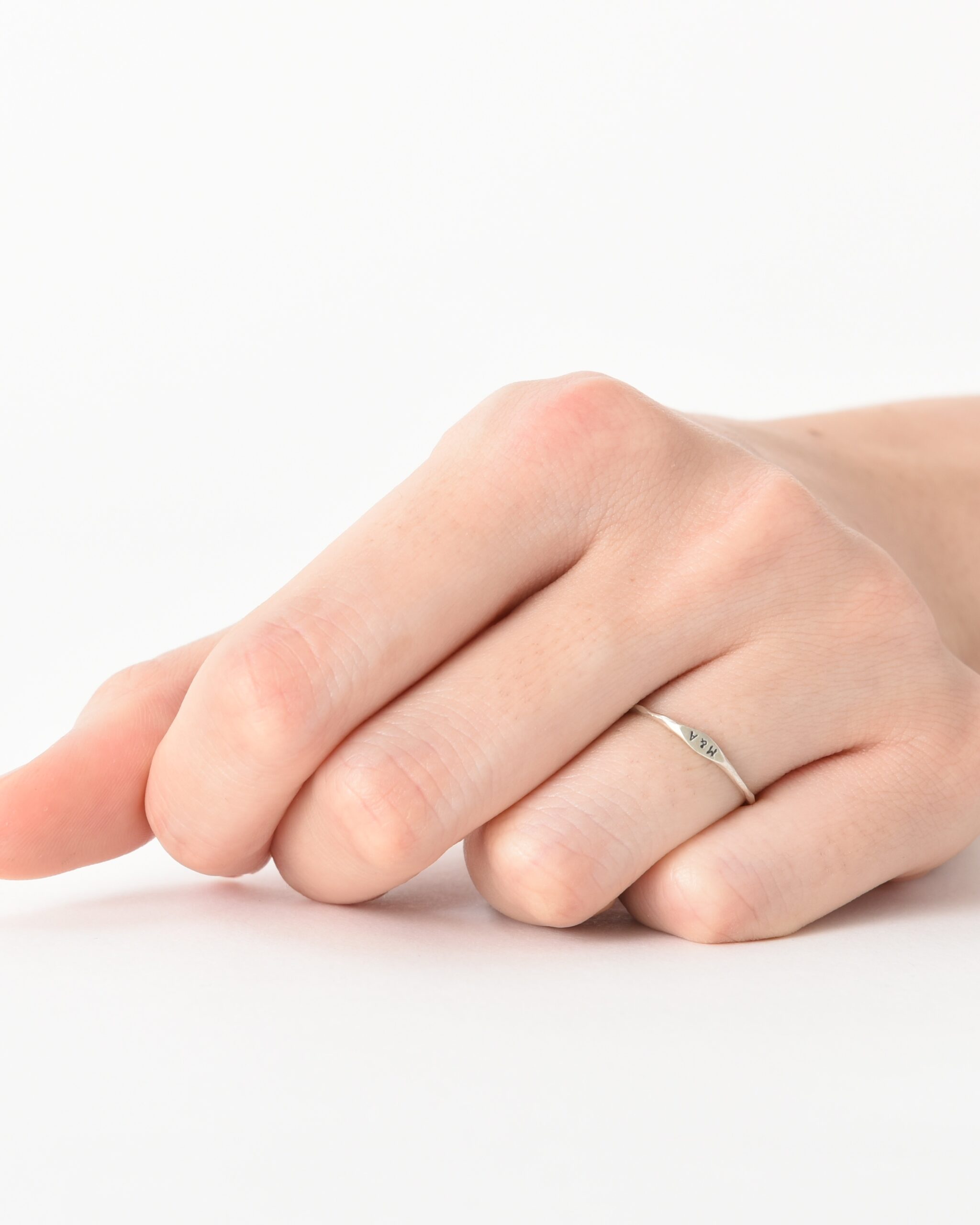 メッセージリング（SILVER925・3文字タイプ・刻印小） 品番：NR0007S