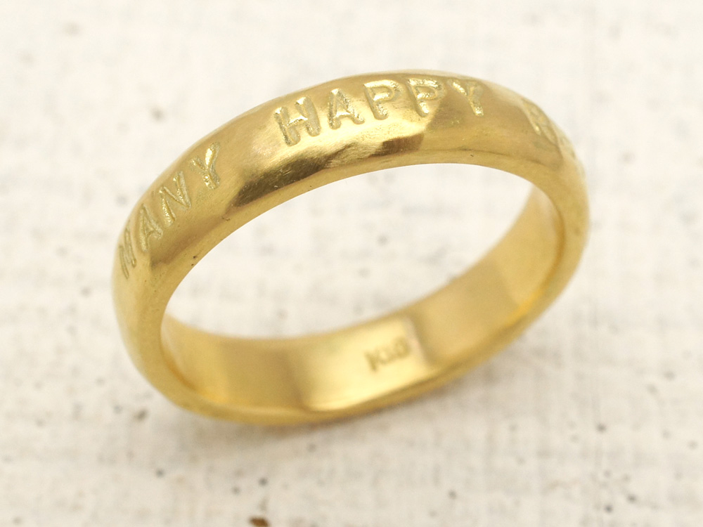 メッセージリング（K18・甲丸1行・刻印大） 品番：NR0060YG